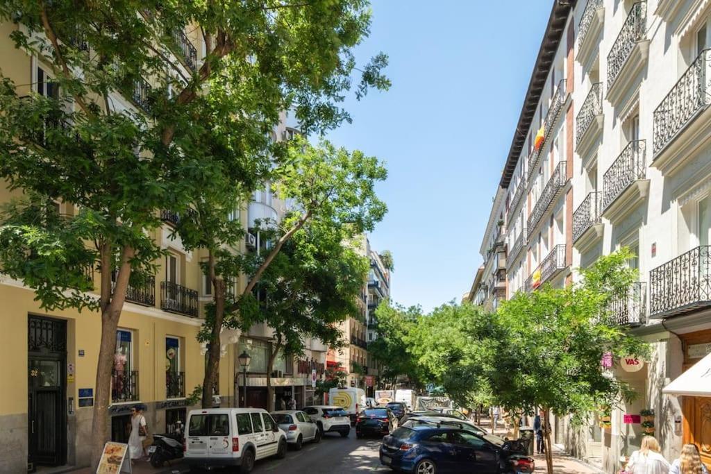 Studio Located In Puerta De Alcala - 2 Madrid Eksteriør bilde
